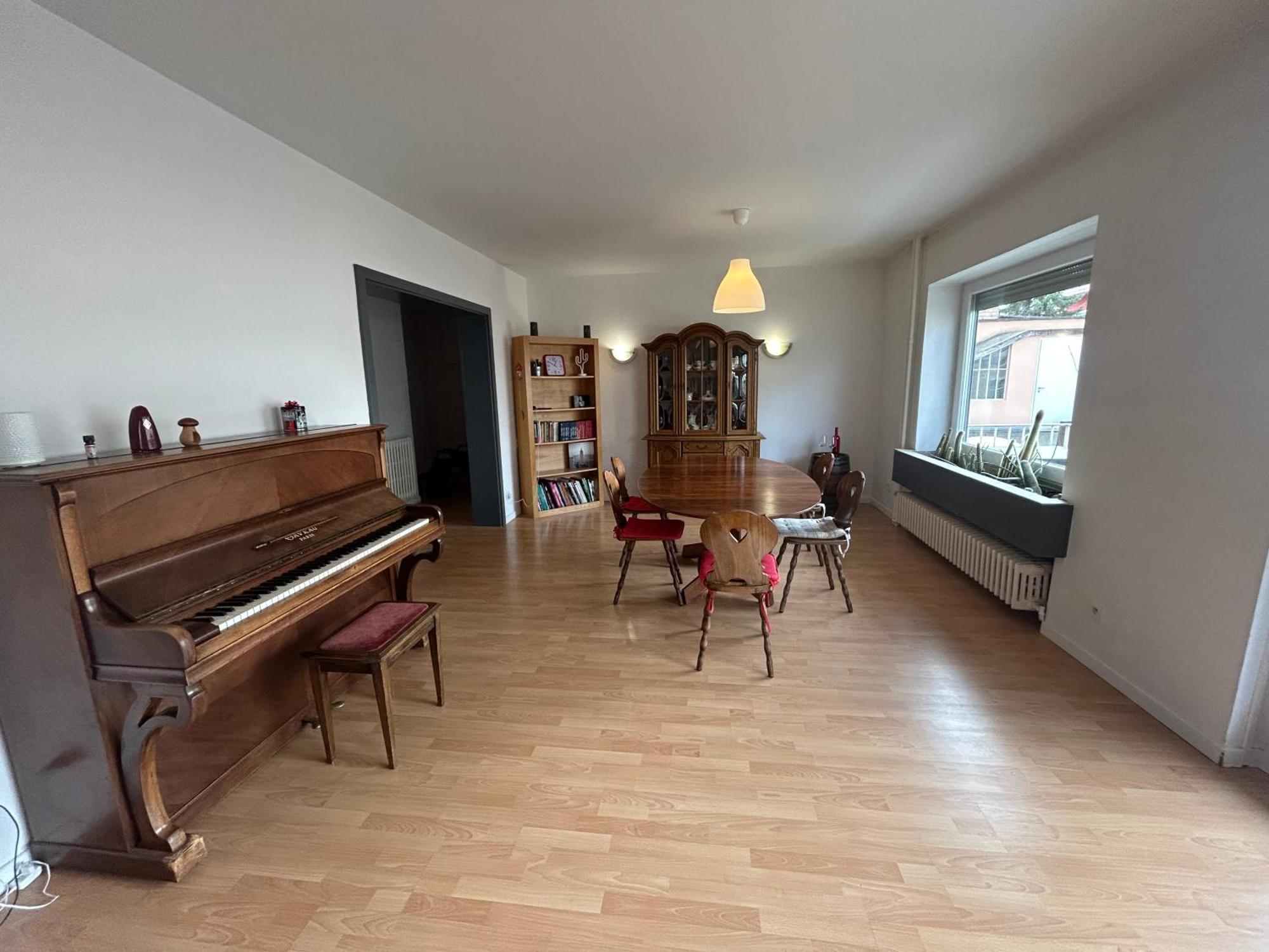 Superbe Appartement Avec Belle Terrasse Bischheim Exterior foto